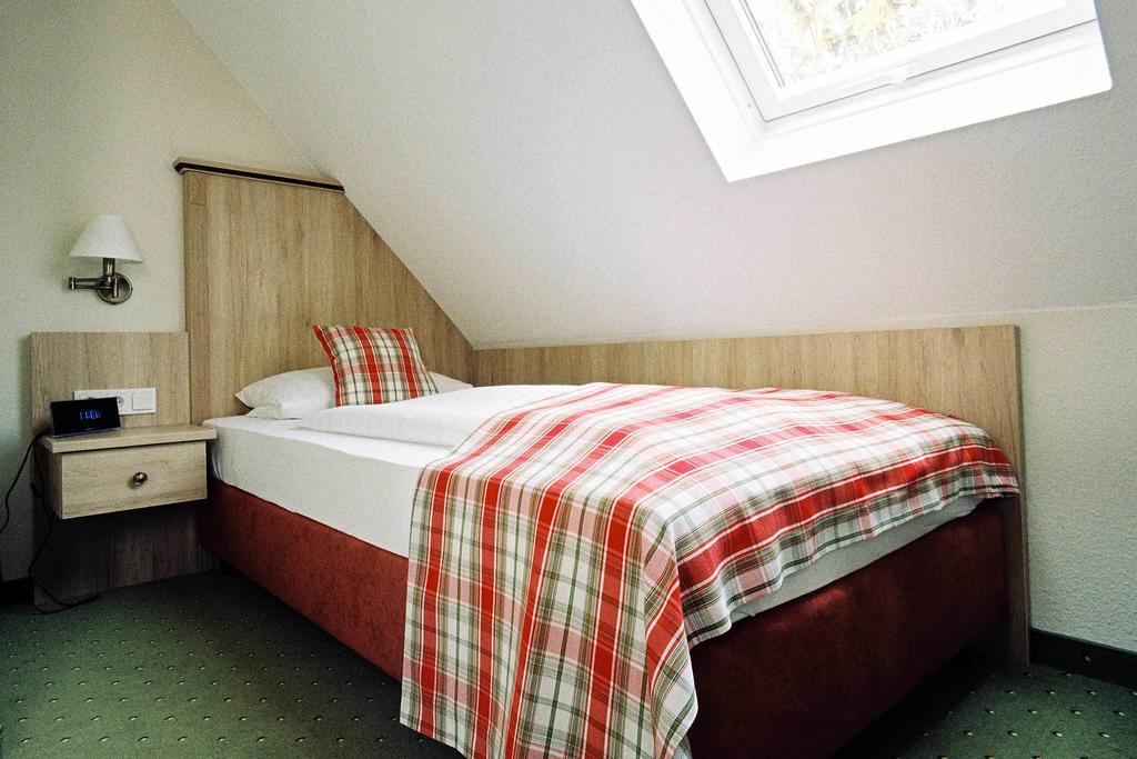 Hotel Garni Schick Bad Homburg vor der Hoehe Room photo